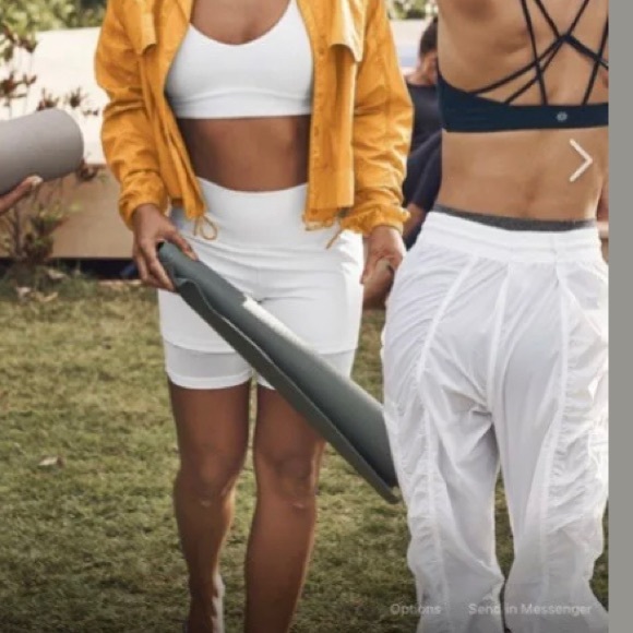 Athleta Parachute Cargo Pants - Picture 3 of 4